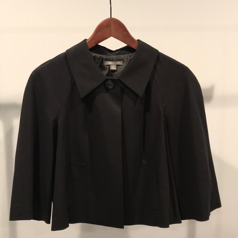 Cropped jacket